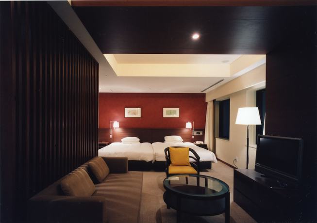 Imagen de la habitación del Hotel Centrair. Foto 7