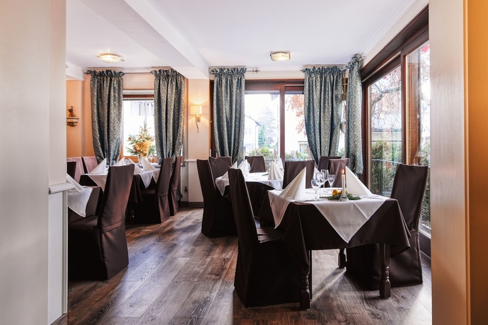 Imagen del bar/restaurante del Hotel Central Am Königshof. Foto 4