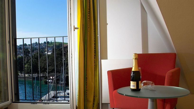 Imagen de los interiores del Hotel Central Am See. Foto 16