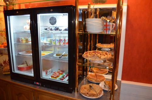 Imagen de la habitación del Hotel Central Anzac. Foto 7