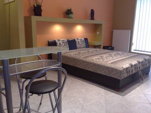 Imagen general del Hotel Central Apartman. Foto 12