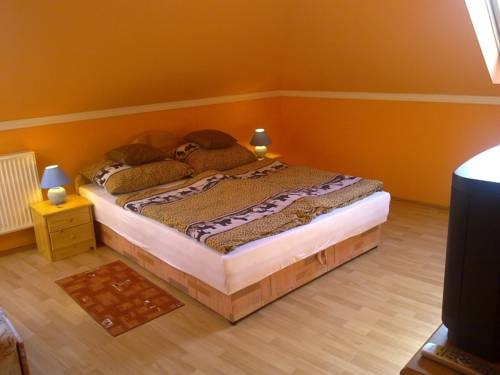 Imagen general del Hotel Central Apartman. Foto 13