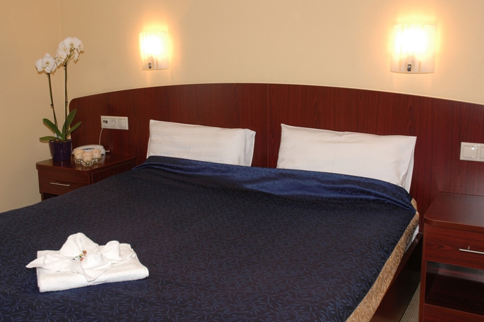 Imagen de la habitación del Hotel Central Basilica. Foto 8