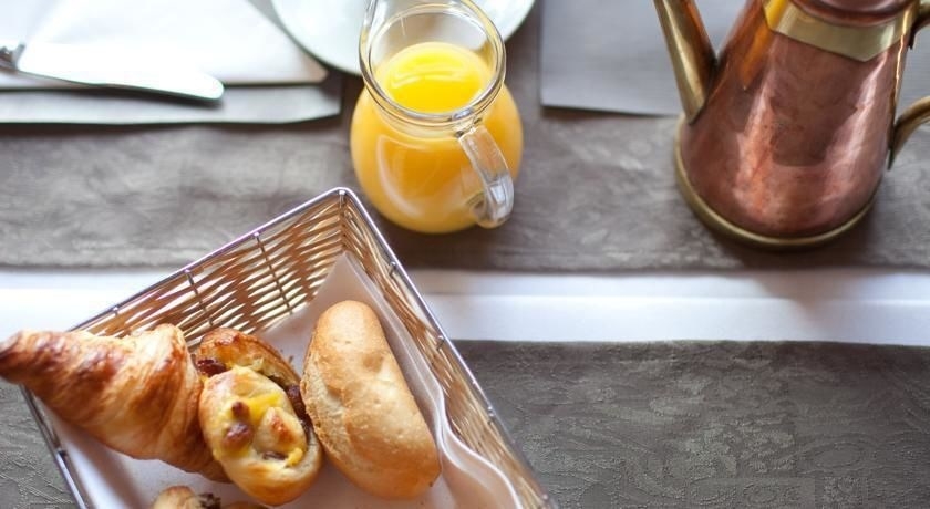 Imagen del bar/restaurante del Hotel Central, Brujas. Foto 4