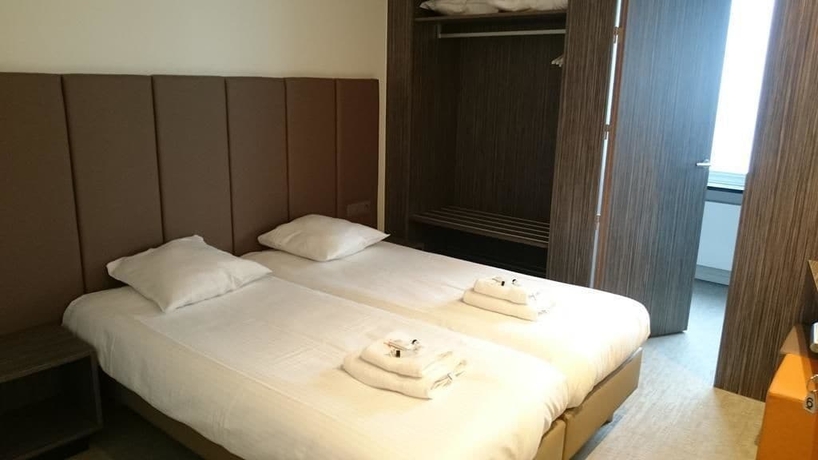 Imagen de la habitación del Hotel Central, Brujas. Foto 10