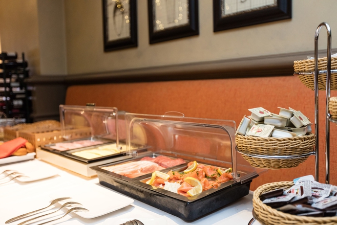 Imagen del bar/restaurante del Hotel Central, Brujas. Foto 6