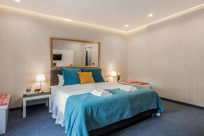 Imagen de la habitación del Hotel Central Business Apartment. Foto 19