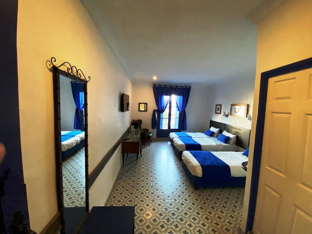 Imagen de la habitación del Hotel Central, Casablanca. Foto 8