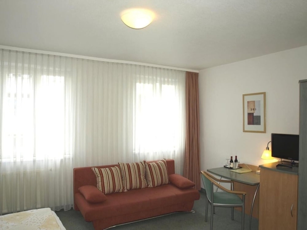 Imagen de la habitación del Hotel Central Classic. Foto 18