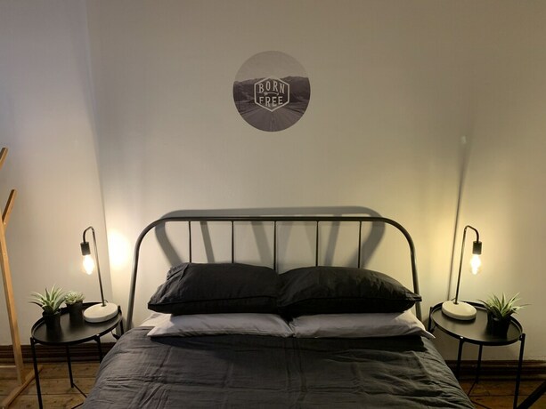 Imagen de la habitación del Hotel Central Club. Foto 28