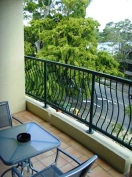 Imagen de los exteriores del Hotel Central Cosmo Apartments. Foto 14