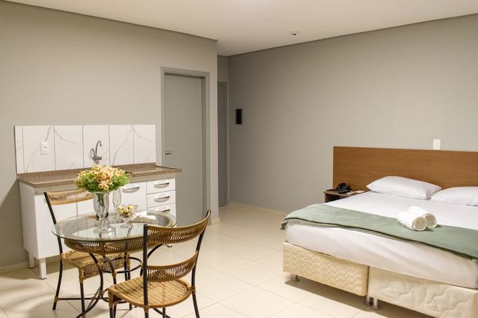 Imagen de la habitación del Hotel Central De Lins. Foto 15