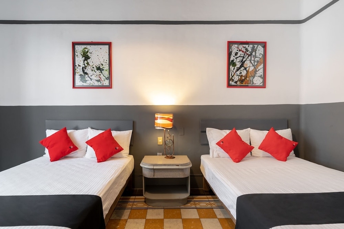 Imagen de la habitación del Hotel Central Downtown Guadalajara. Foto 6