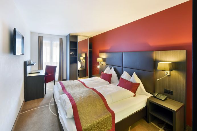 Imagen de la habitación del Hotel Central, ENGELBERG. Foto 12