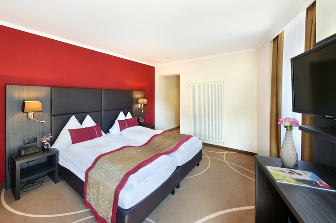 Imagen de la habitación del Hotel Central, ENGELBERG. Foto 15