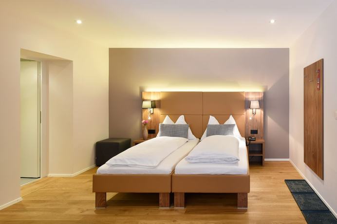 Imagen de la habitación del Hotel Central, ENGELBERG. Foto 16