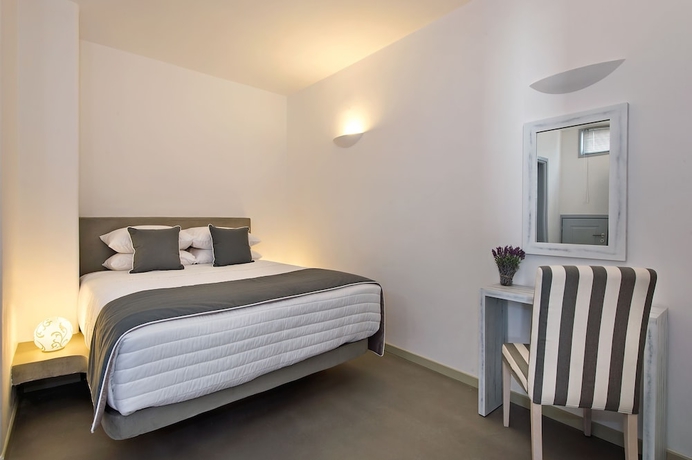 Imagen de la habitación del Hotel Central Fira. Foto 14