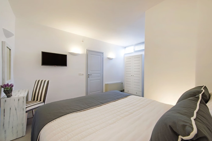 Imagen de la habitación del Hotel Central Fira. Foto 15