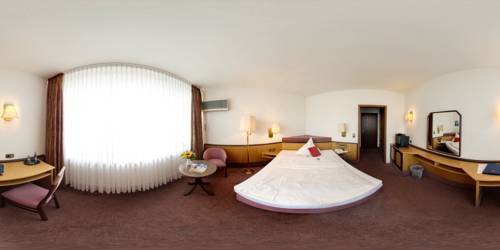 Imagen de la habitación del Hotel Central, Frankenthal. Foto 12