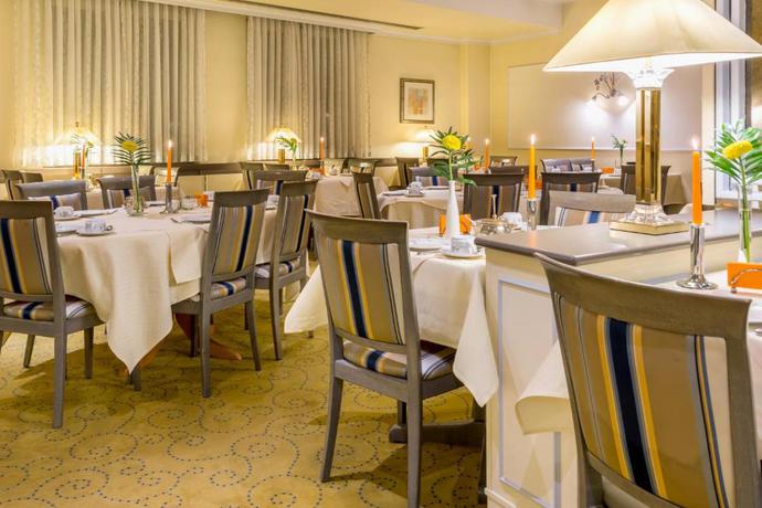 Imagen del bar/restaurante del Hotel Central, Friburgo. Foto 2