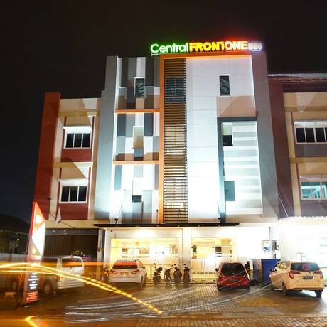 Imagen general del Hotel Central Front One Inn Jakarta Airport. Foto 1