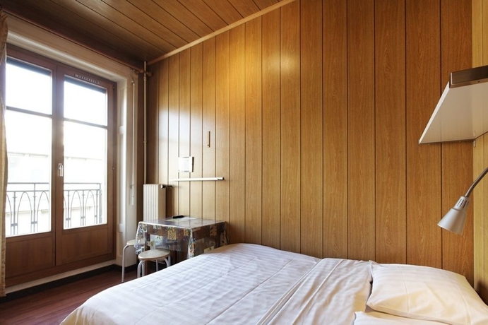 Imagen de la habitación del Hotel Central, Ginebra. Foto 4