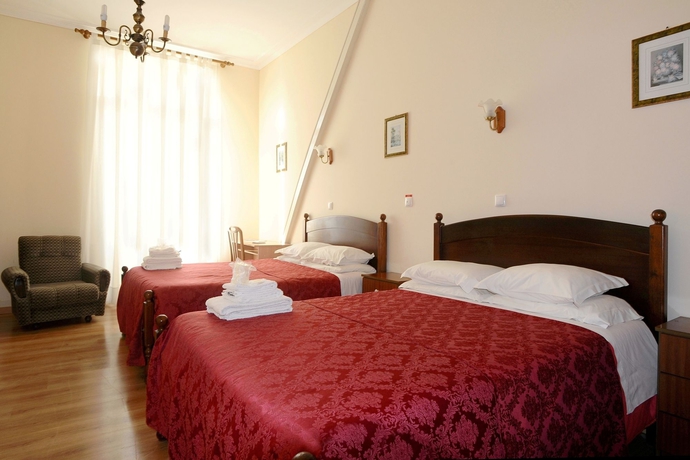 Imagen de la habitación del Hotel Central Guest House, Figueira da Foz. Foto 3