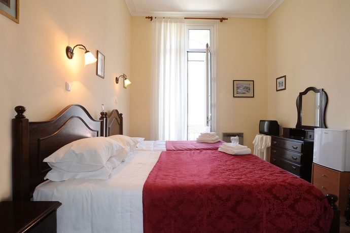Imagen de la habitación del Hotel Central Guest House, Figueira da Foz. Foto 5