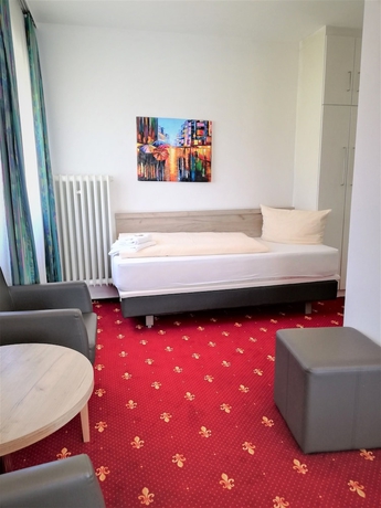 Imagen de la habitación del Hotel Central Heidelberg. Foto 9