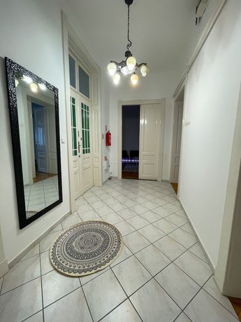 Imagen de la habitación del Hotel Central Hostel, Pecs. Foto 12
