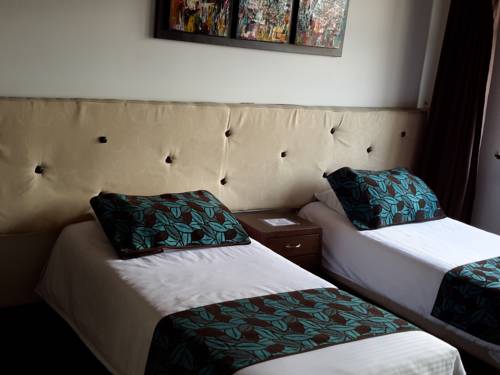 Imagen de la habitación del Hotel Central House, Bogot&aacute;. Foto 4