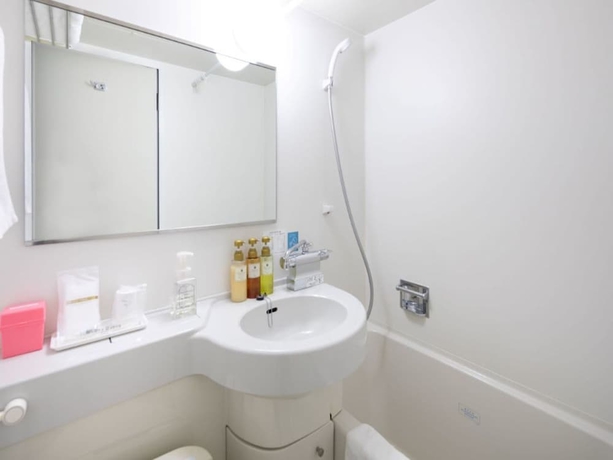 Imagen de la habitación del Hotel Central Imari. Foto 10