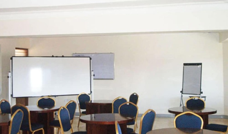 Imagen de los interiores del Hotel Central Inn Entebbe. Foto 10