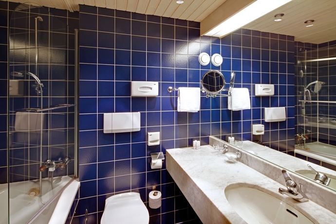 Imagen de la habitación del Hotel Central, Innsbruck . Foto 10