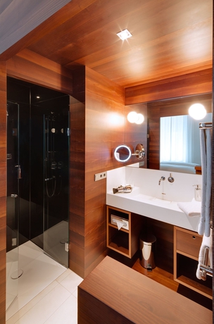 Imagen de la habitación del Hotel Central, Innsbruck . Foto 11