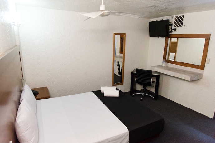 Imagen de la habitación del Hotel Central Irapuato. Foto 10
