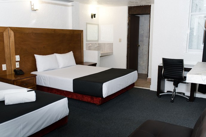 Imagen de la habitación del Hotel Central Irapuato. Foto 11