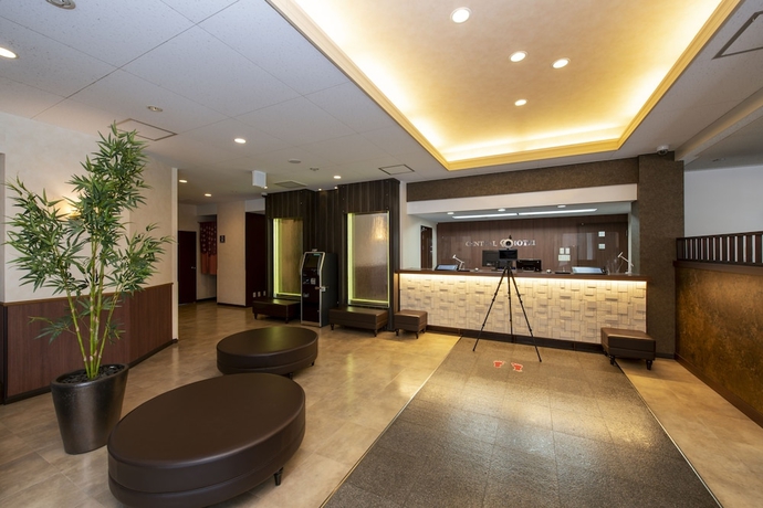 Imagen de los interiores del Hotel Central Isohara. Foto 16