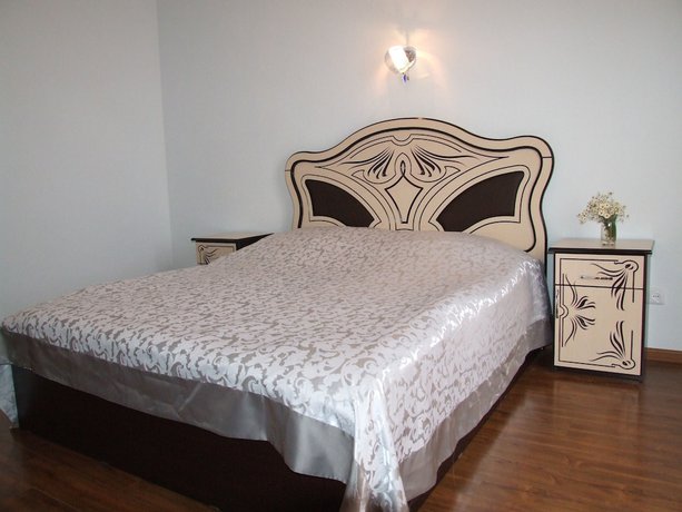 Imagen de la habitación del Hotel Central, Jermuk. Foto 15