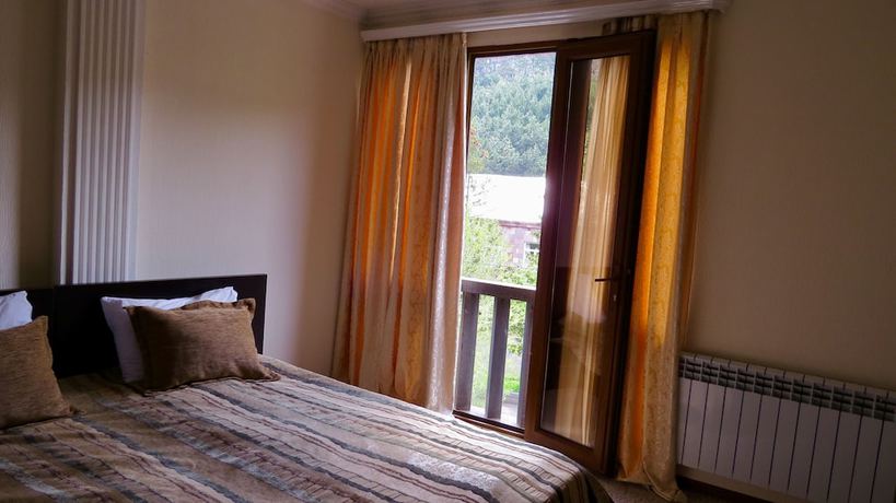 Imagen de la habitación del Hotel Central, Jermuk. Foto 16