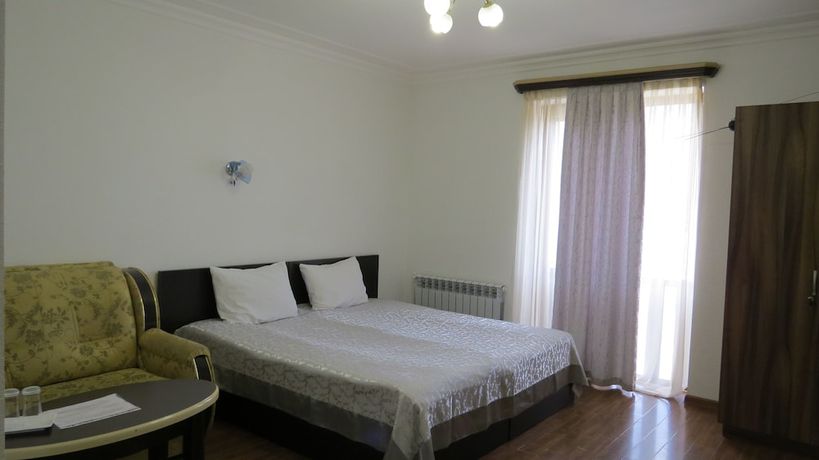 Imagen de la habitación del Hotel Central, Jermuk. Foto 17
