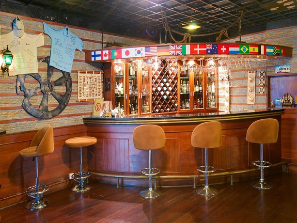 Imagen del bar/restaurante del Hotel Central Jingmin. Foto 3