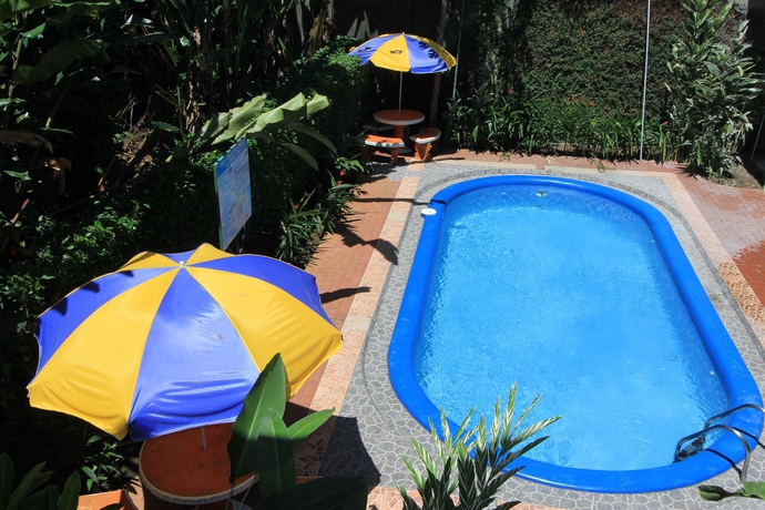 Imagen de la piscina del Hotel Central Loft. Foto 8