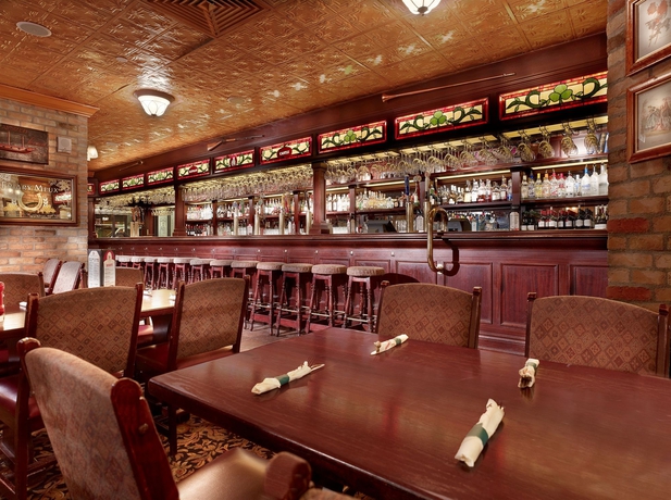 Imagen del bar/restaurante del Hotel Central Loop. Foto 3