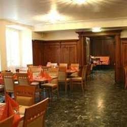 Imagen del bar/restaurante del Hotel Central Löwen. Foto 2