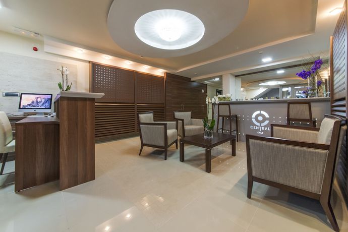 Imagen de los interiores del Hotel Central Lux Kragujevac. Foto 19