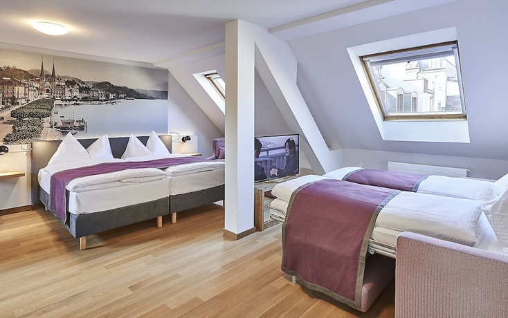 Imagen de la habitación del Hotel Central Luzern. Foto 4