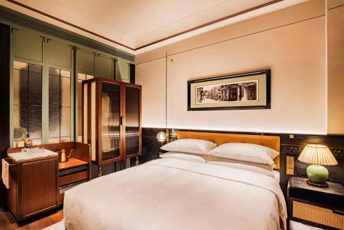 Imagen de la habitación del Hotel Central Macau. Foto 13