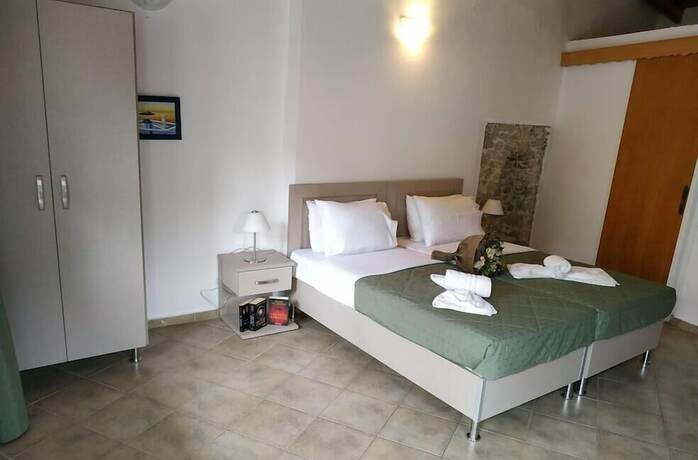 Imagen general del Hotel Central, Maras. Foto 1