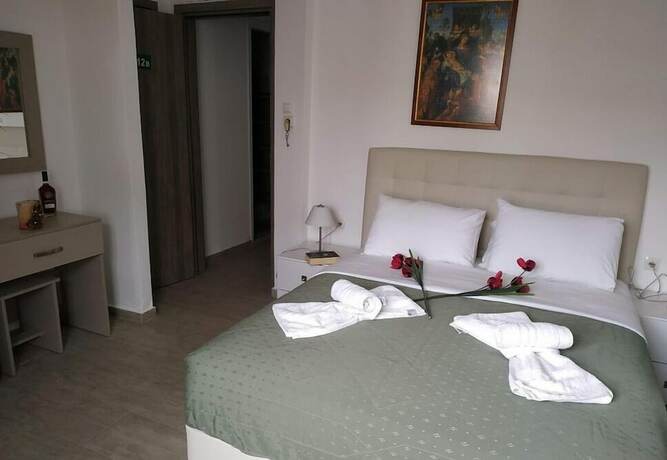Imagen general del Hotel Central, Maras. Foto 9
